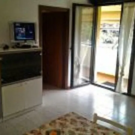 Vacanze Sul Lago E Terme Apartment *